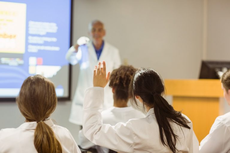 The 6 Best Medical Schools in Chicago (2023 Updated)