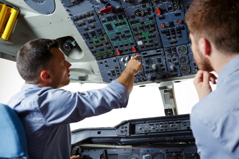 How Much Does It Cost to Become a Airline Pilot?