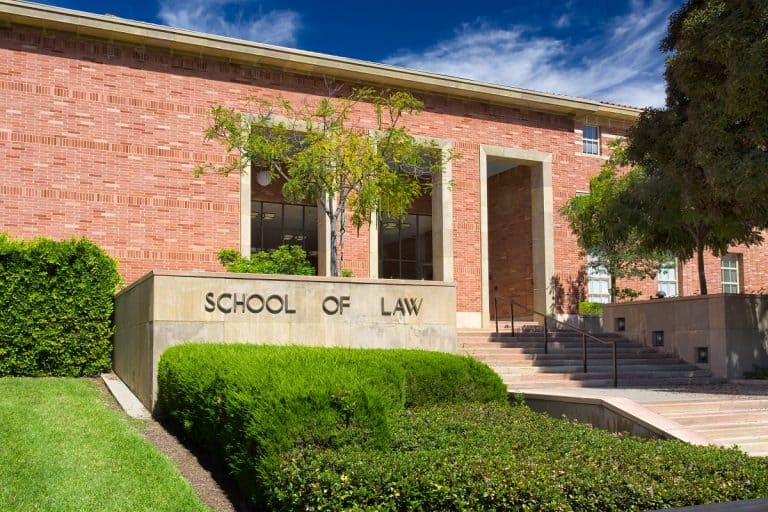 7 Cheapest Law Schools in California (Tuition, Acceptance Rate, Bar Passage Rate )