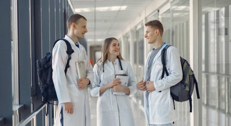 The 6 Best Medical Schools in Florida (2023 Updated)