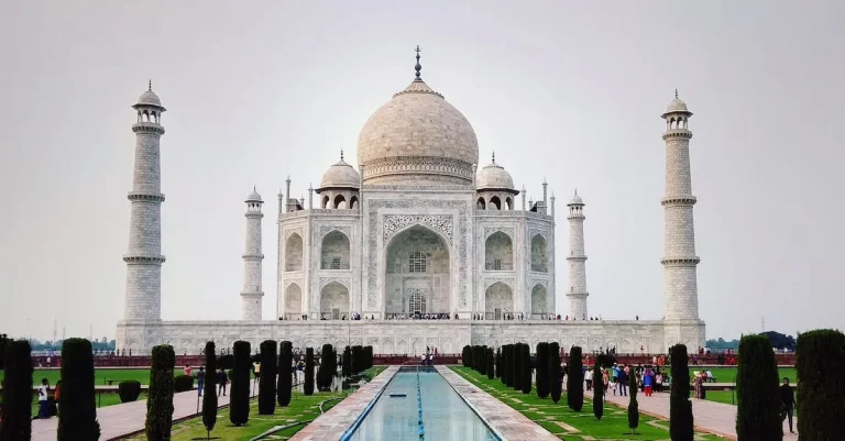 How Much Is The Taj Mahal Worth?