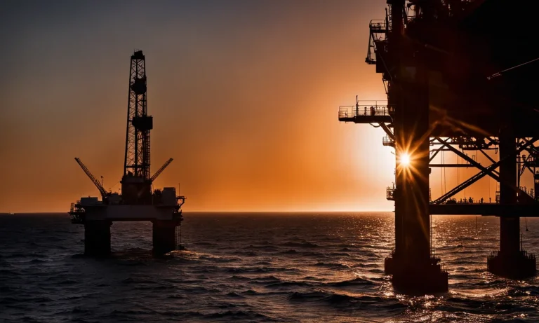 Offshore Oil Rig Pay: Salaries, Bonuses, And More