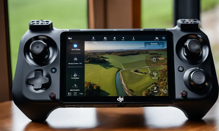Drone Controllers With Screens: Buying Guide And Recommendations
