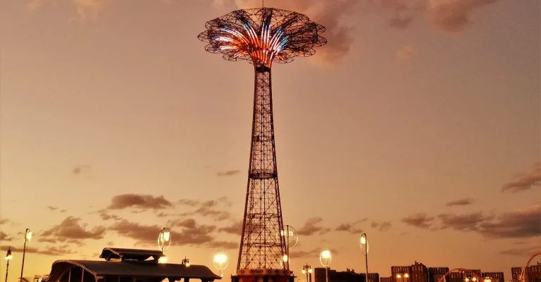 Coney Island In October – A Guide To The Sights And Activities